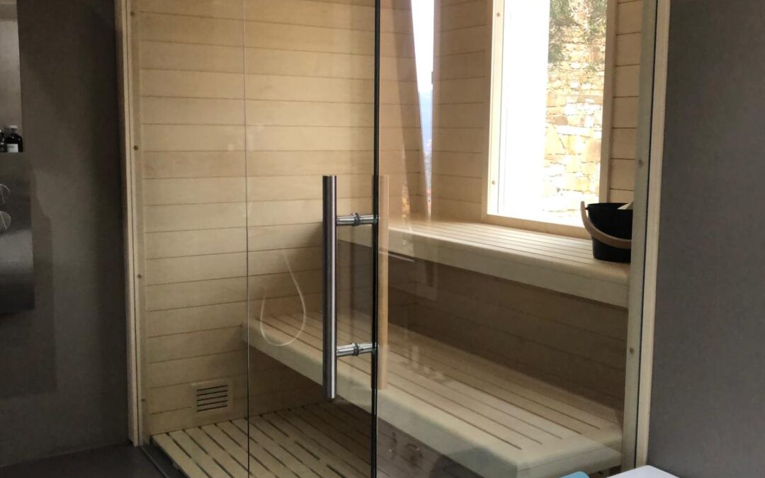 Sauna con vetrate privato Liguria