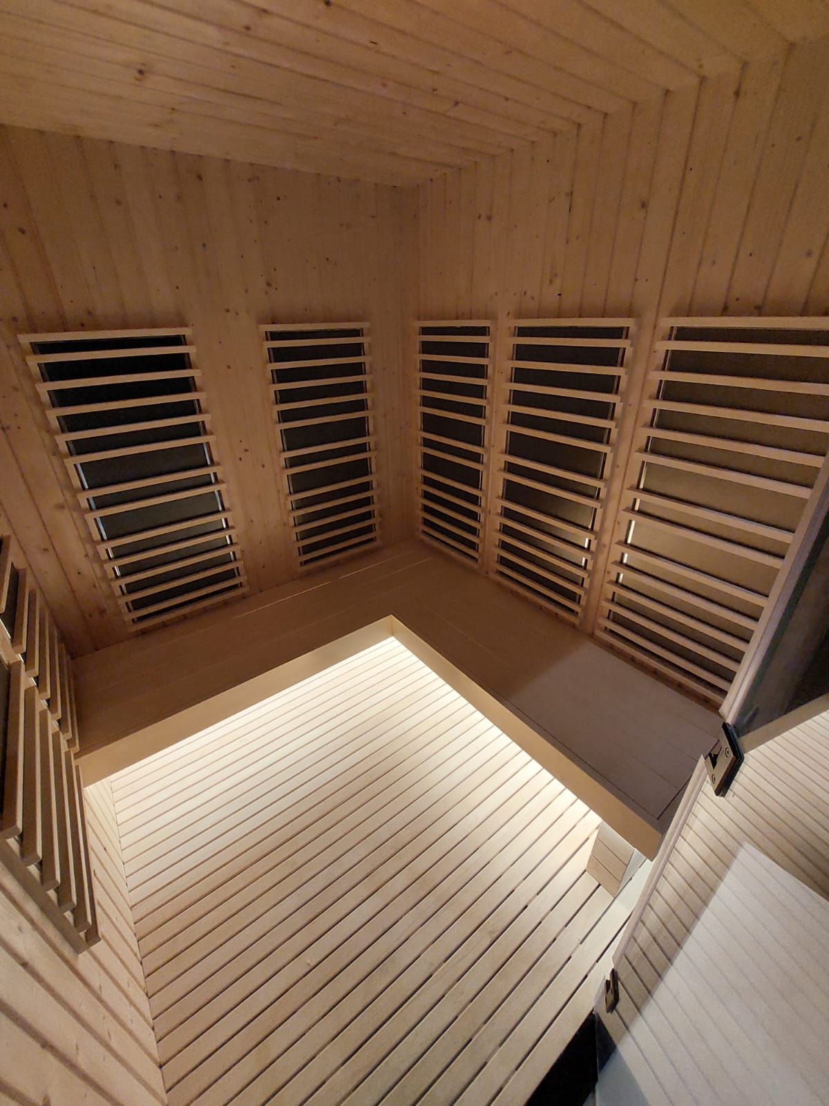interno sauna ad infrarossi
