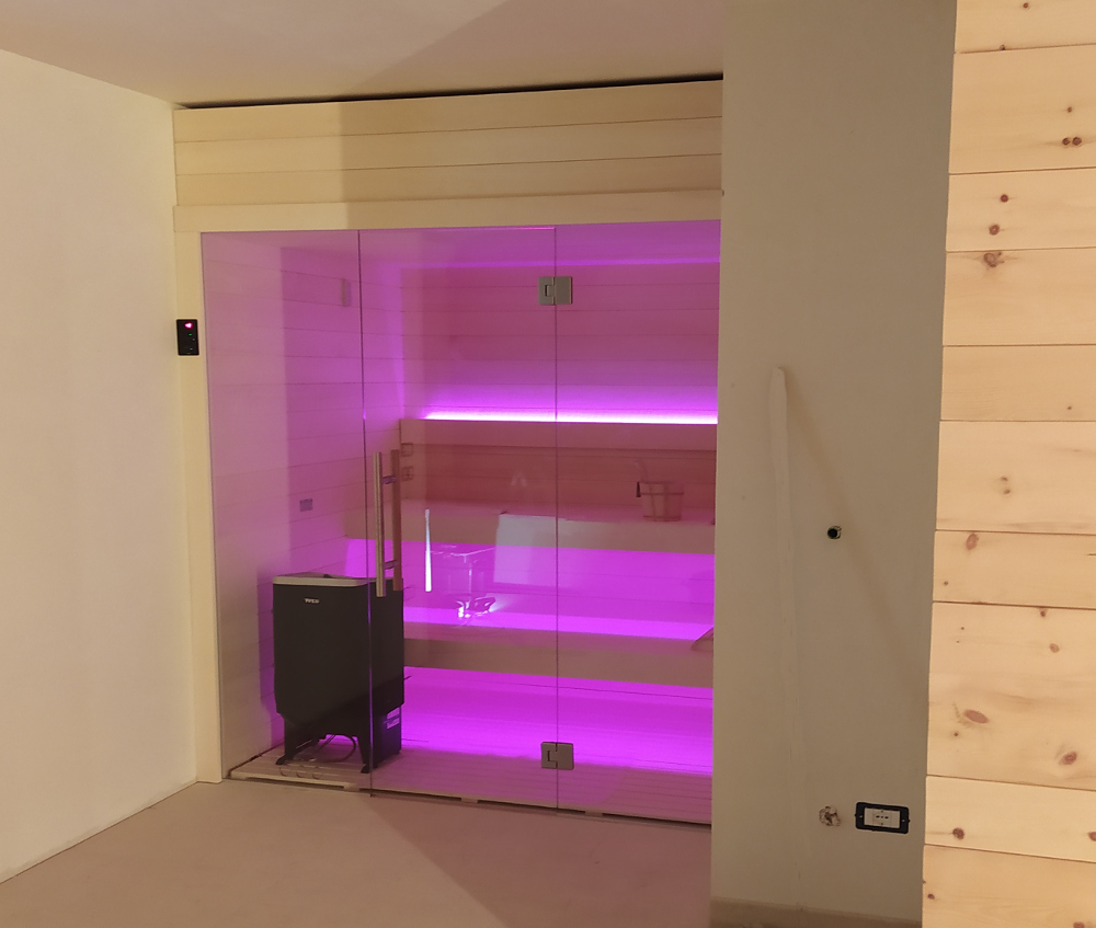 sauna in aspen con cromoterapia