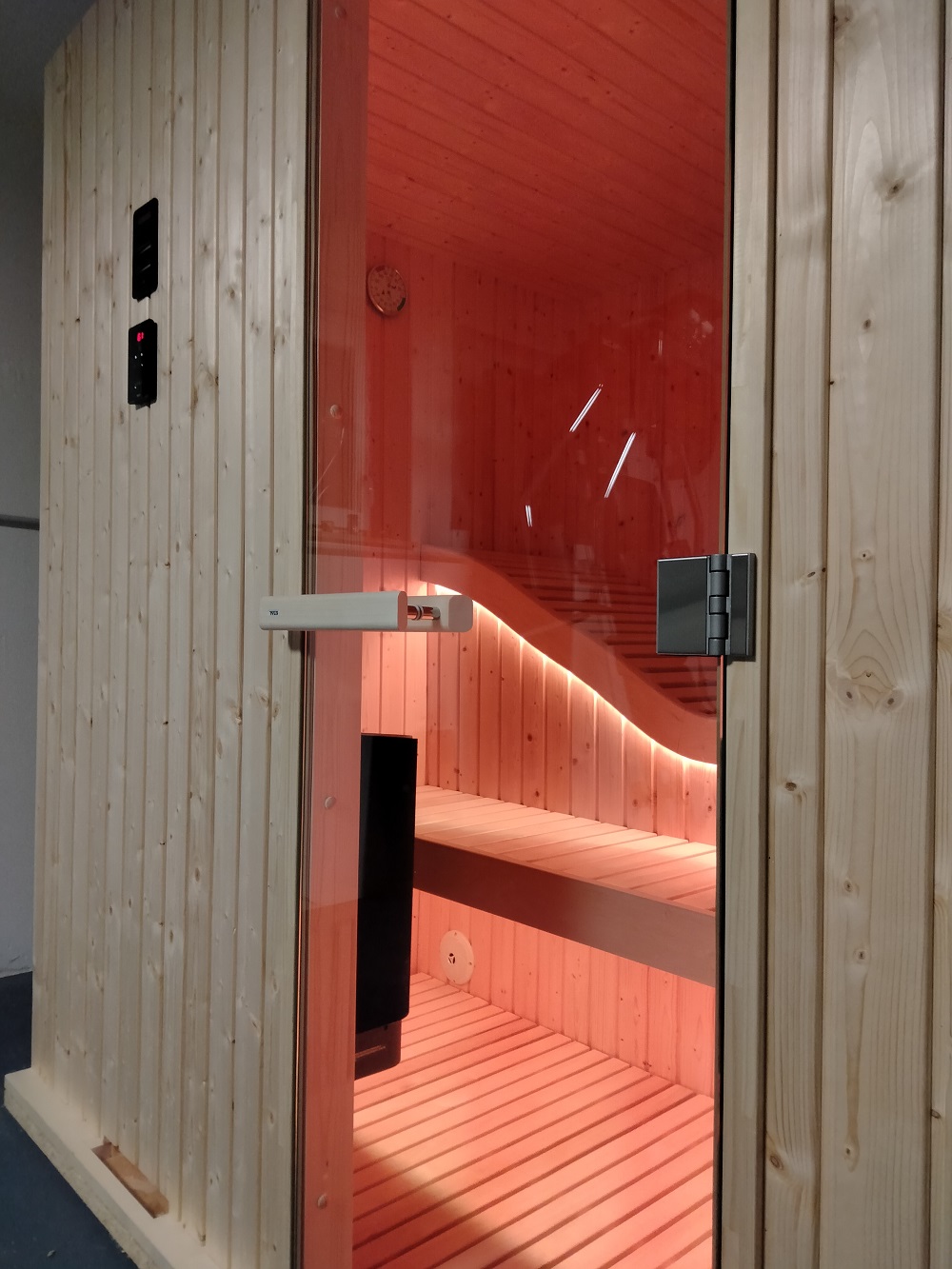 sauna con lettino relax e infrarossi