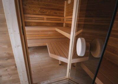 sauna da esterno con stufa a legno o elettrica