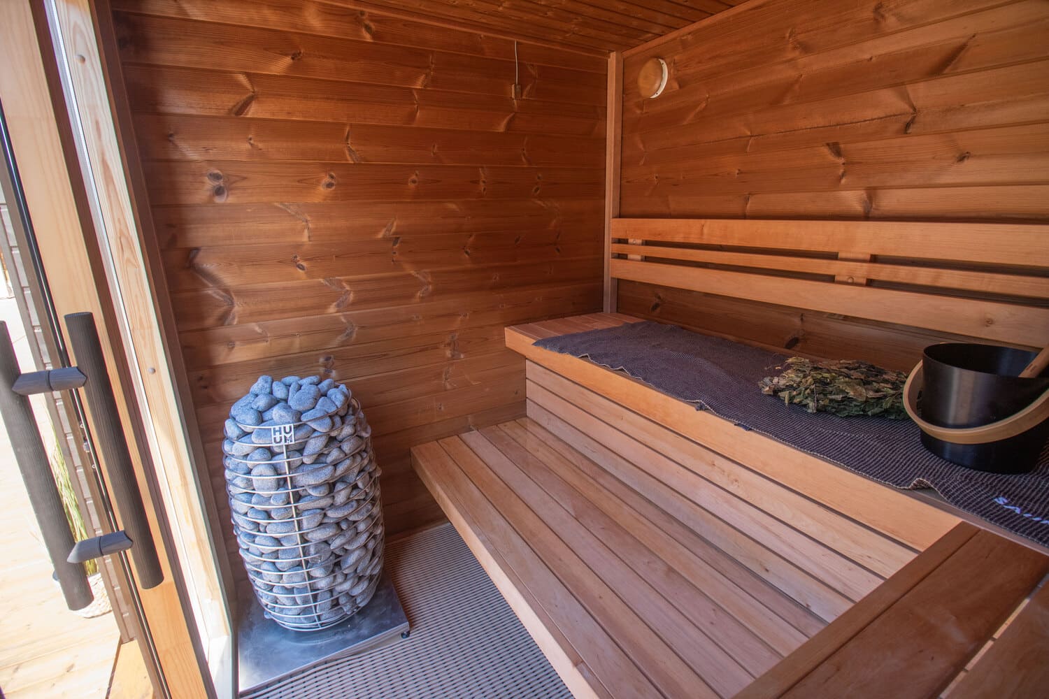 sauna moderna da giardino