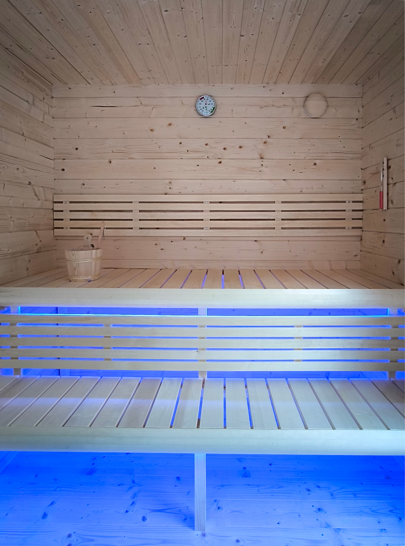 sauna panorama in legno massiccio