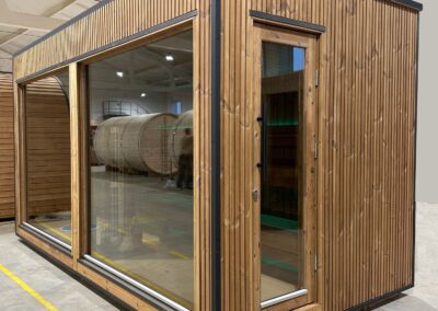 sauna modern lux da esterno senza spogliatoio vista laterale