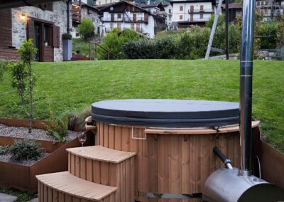 sauna con tinozza per SPA privata in trentino