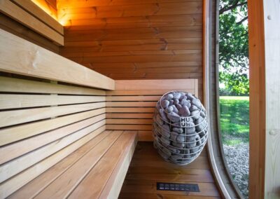 Sauna Caratello Lifeclass da esterno 160x200 vista stufa