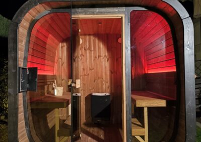 sauna da esterno Ice cube Lux illuminazione rossa