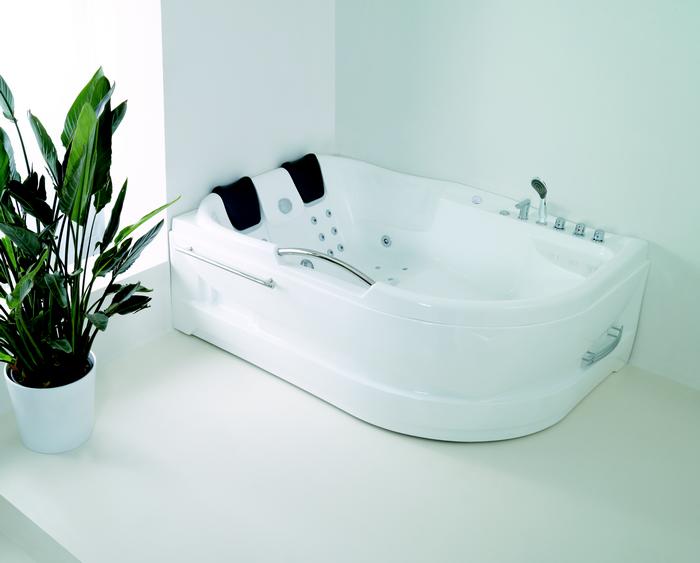 Vasche idromassaggio Lifeclass: trasforma il tuo bagno in una spa privata