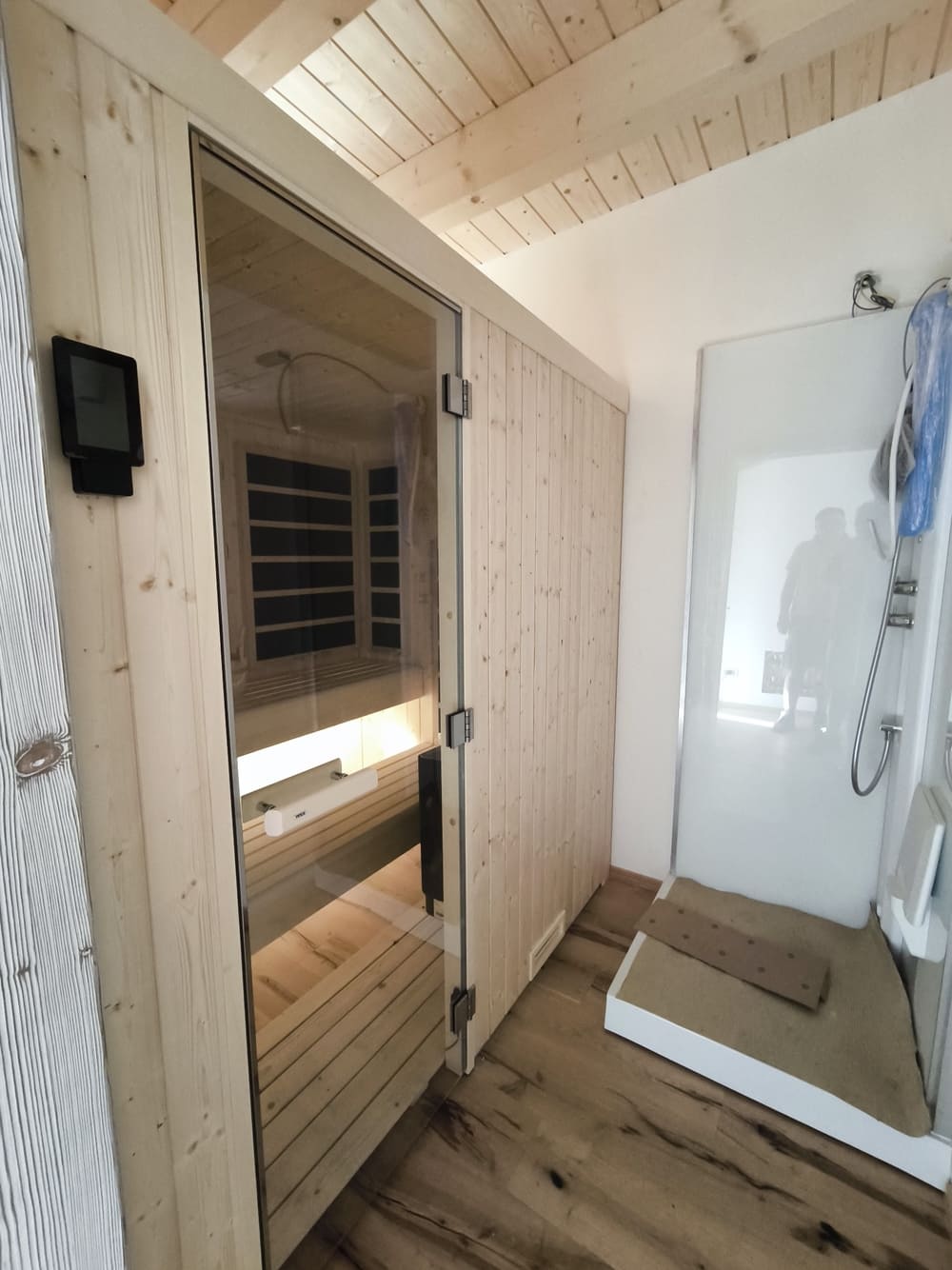 sauna finlandese con infrarossi