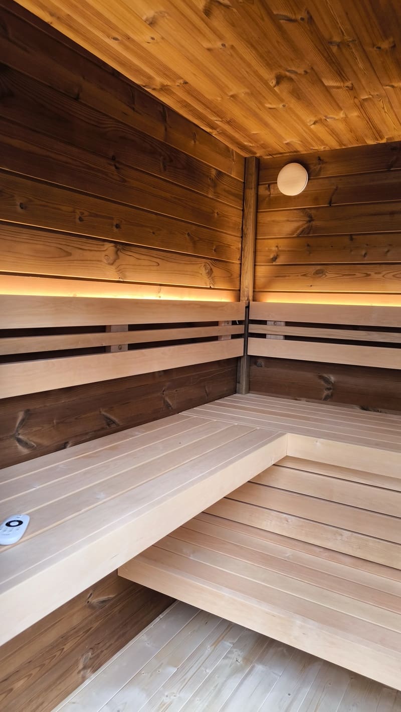 sauna in giardino- interni